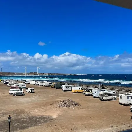 Apartamento Atardecer, Frente Al Mar. *