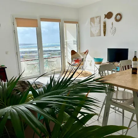 Apartamento Atardecer, Frente Al Mar. 公寓 *
